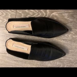K. Cavallari Chinese Laundry Black Leather Mules